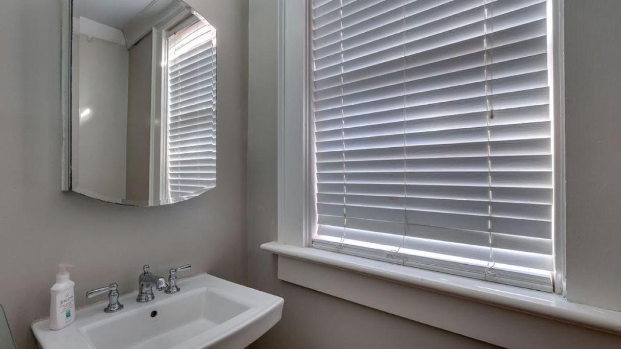 201 York #3 - Homey Downtown 2 Bedroom Steps From The River Savannah Buitenkant foto