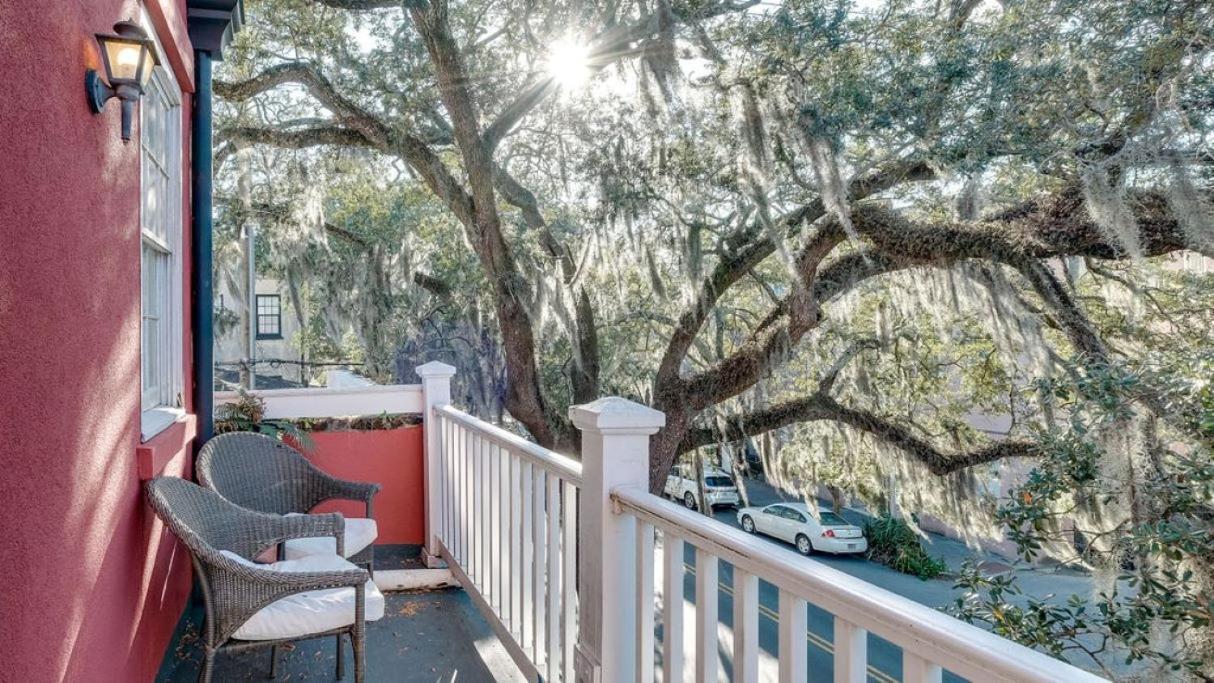201 York #3 - Homey Downtown 2 Bedroom Steps From The River Savannah Buitenkant foto